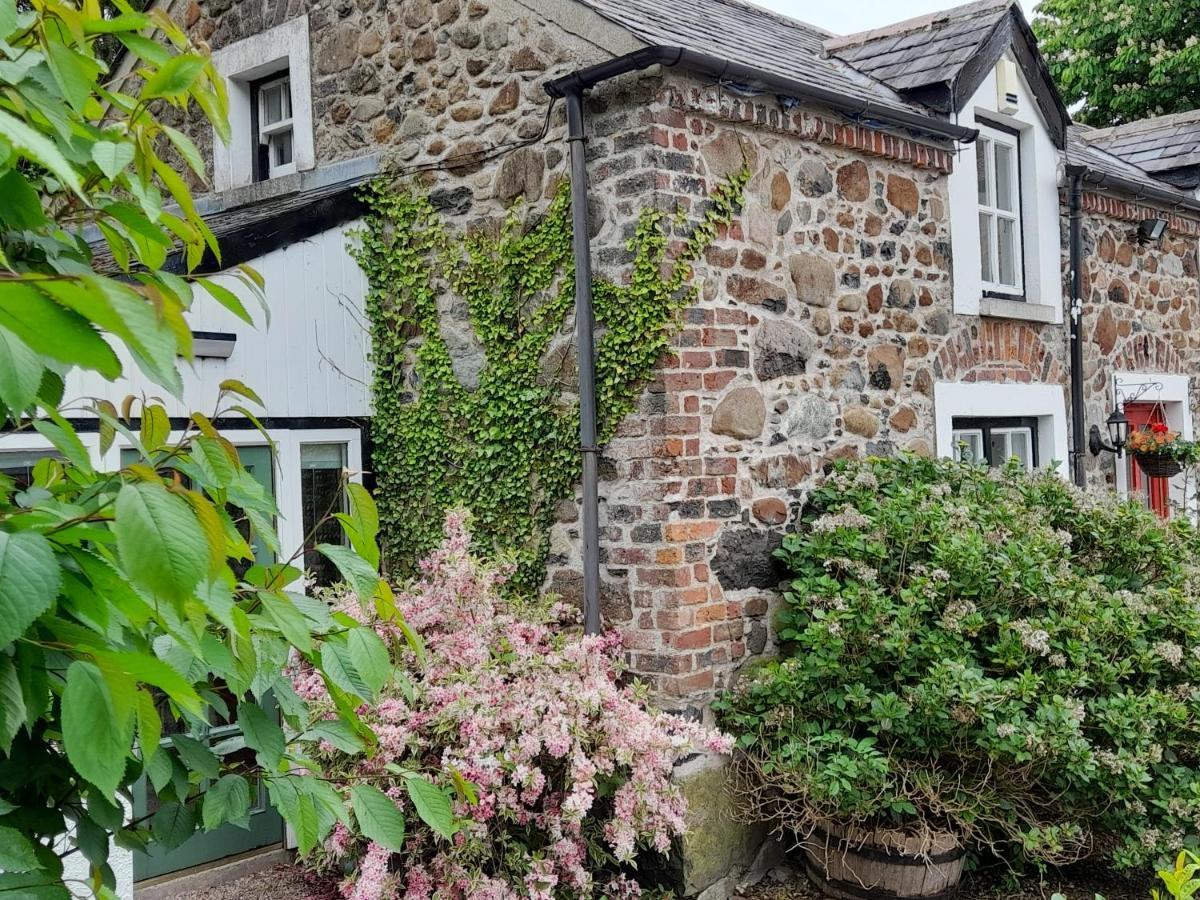 Moira Cottages @Berwickhall Sleeps 12 Exterior foto